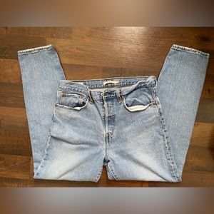Wedgie Straight Levi’s Jean